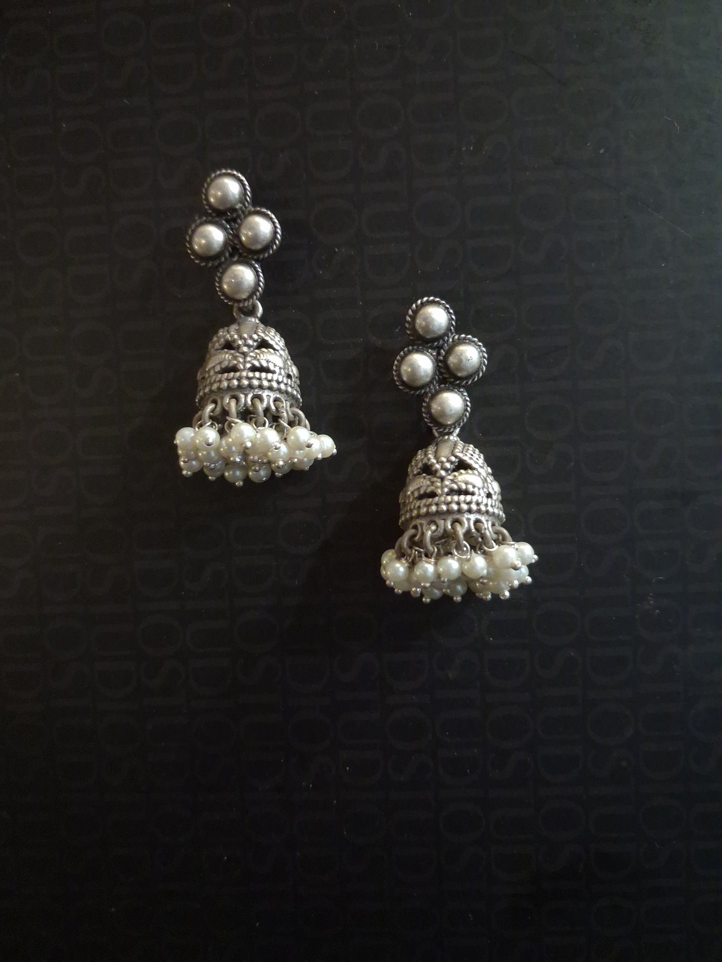 Moti Jhumki
