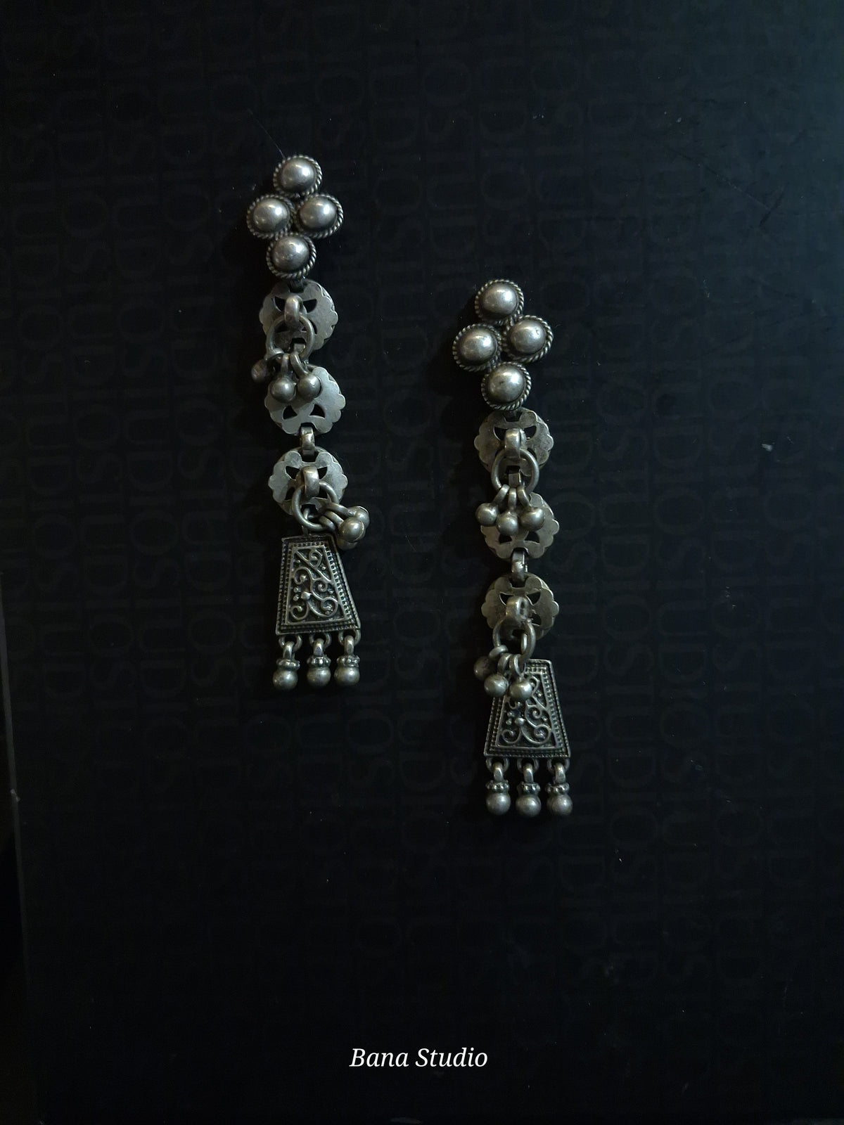 Danglers
