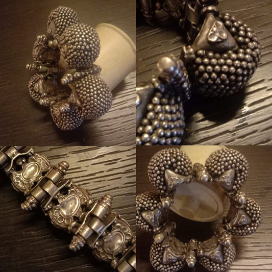 Gajara Openable Silver Bracelet