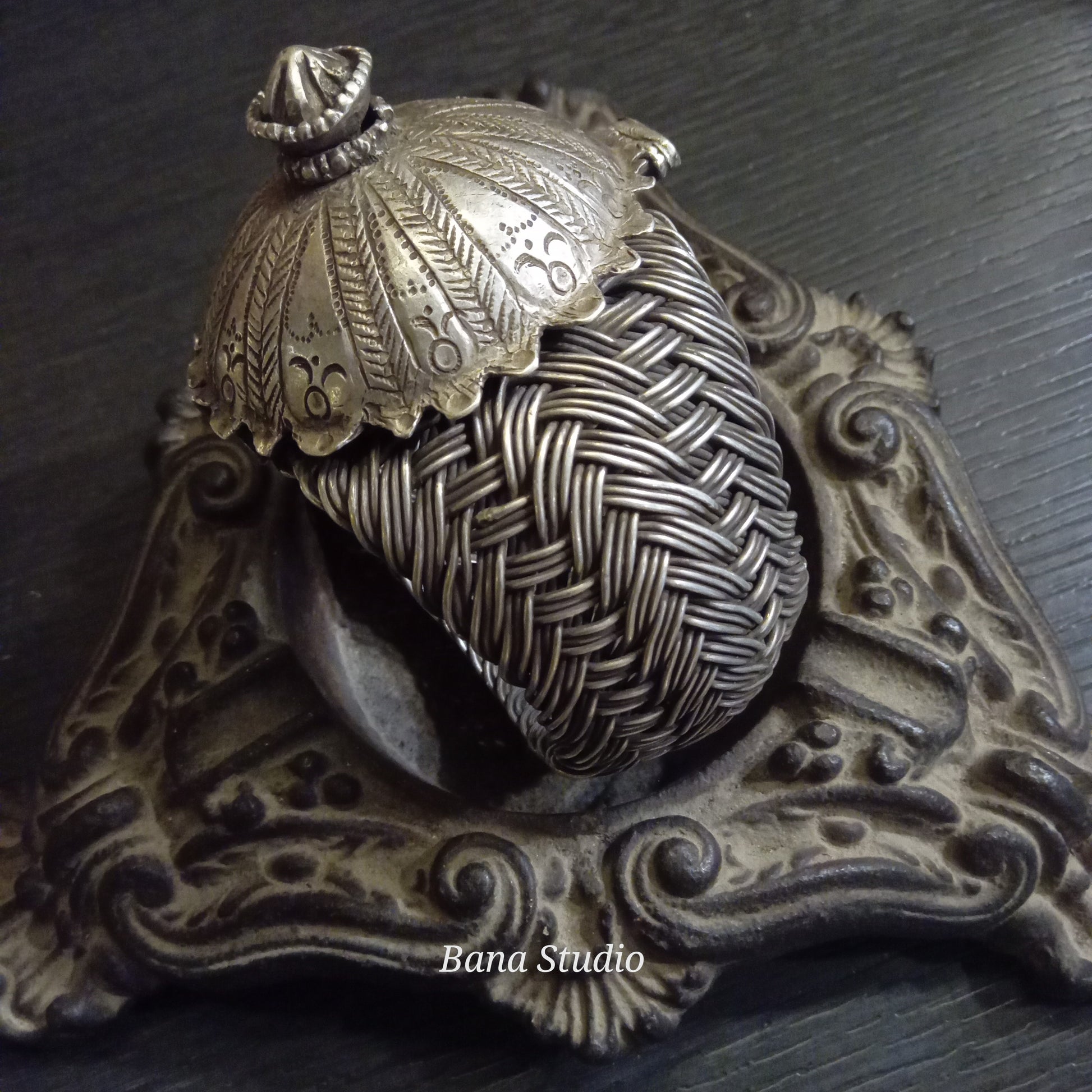 Tribal Bazuband Bana Studio