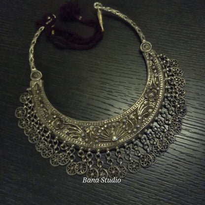 Awadh Sil Hasli Bana Studio