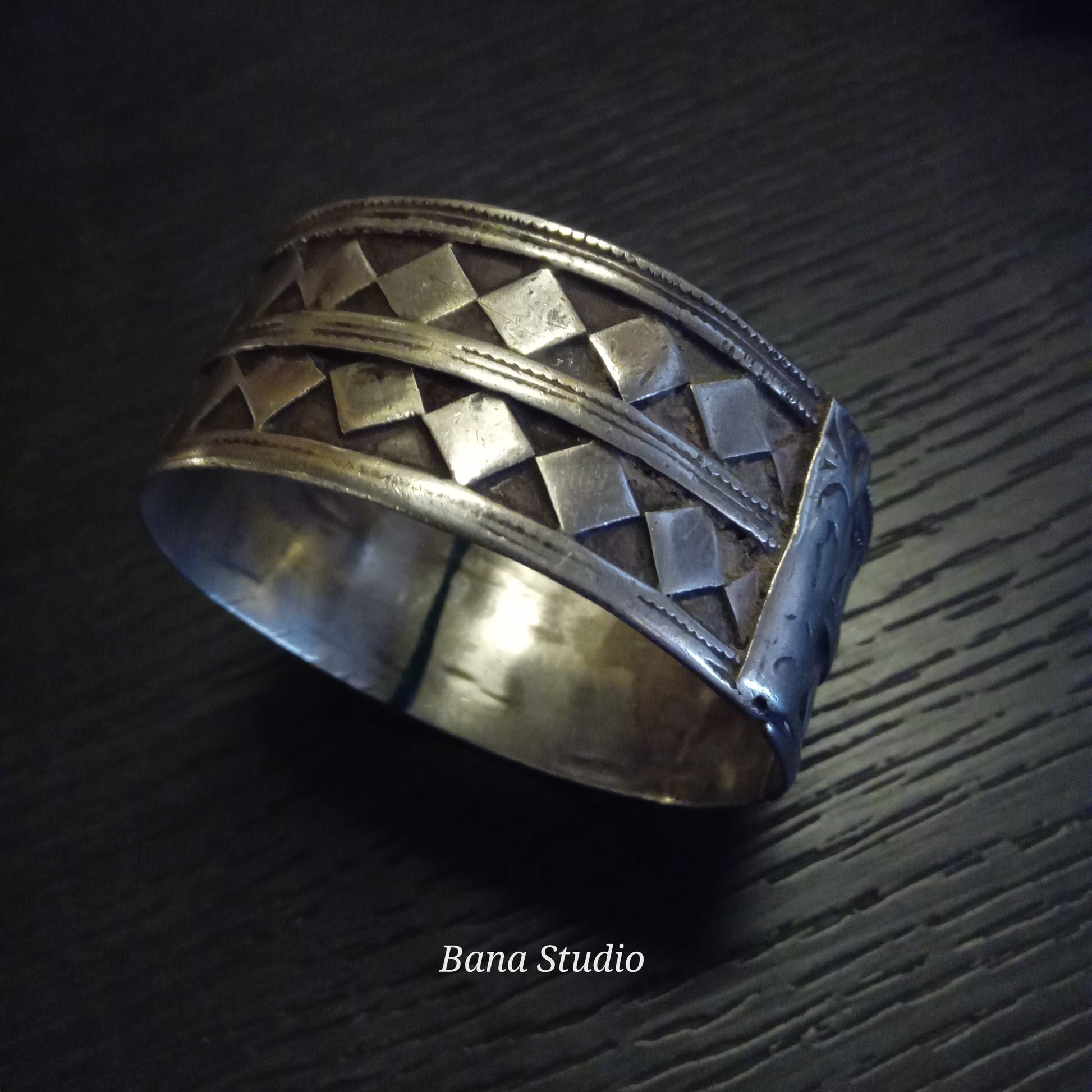 Tribal Sil Bracelet Bana Studio