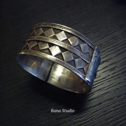 Tribal Sil Bracelet Bana Studio