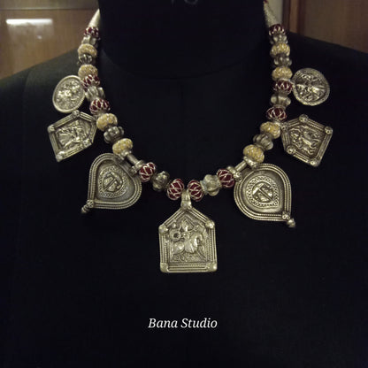 Vintage Necklace Bana Studio