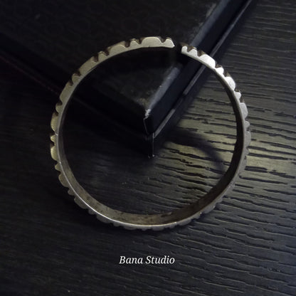 बाजुबंद/बाजूबंद