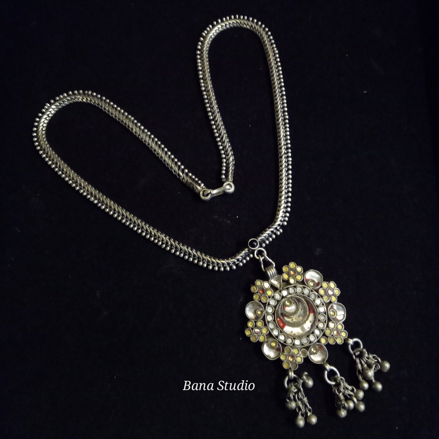 Kundan Pendant