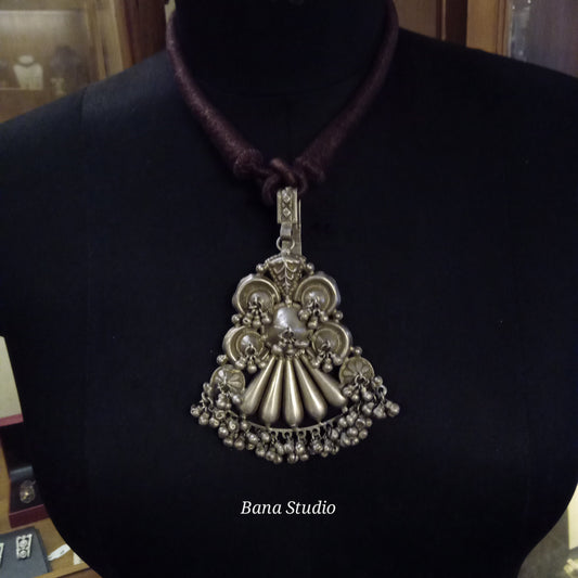 Pankhi Pendant