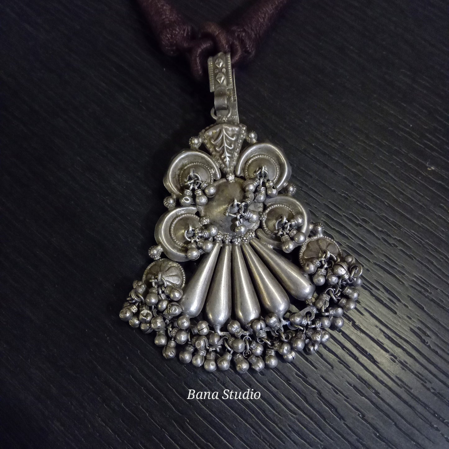 Pankhi Pendant