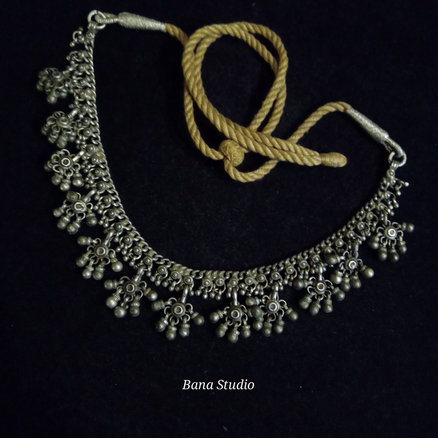 Jhalar Necklace