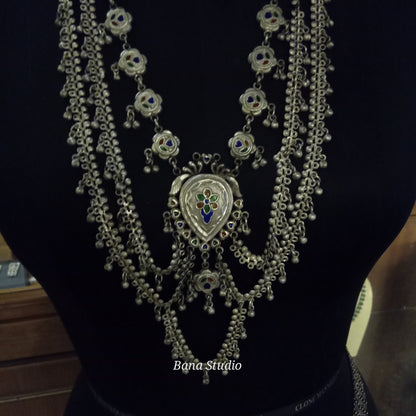 Jhalar Necklace