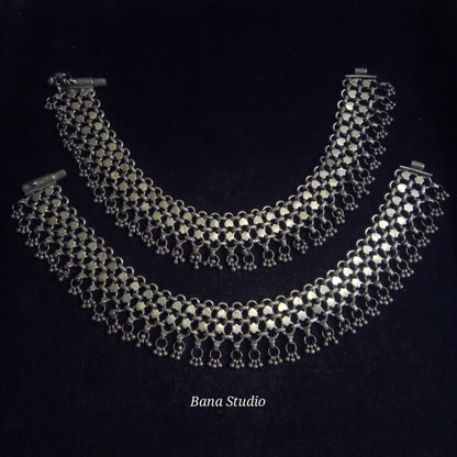 Paan Payezeb Anklets