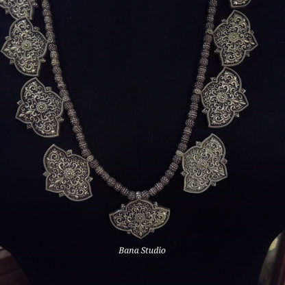 Odia Necklace