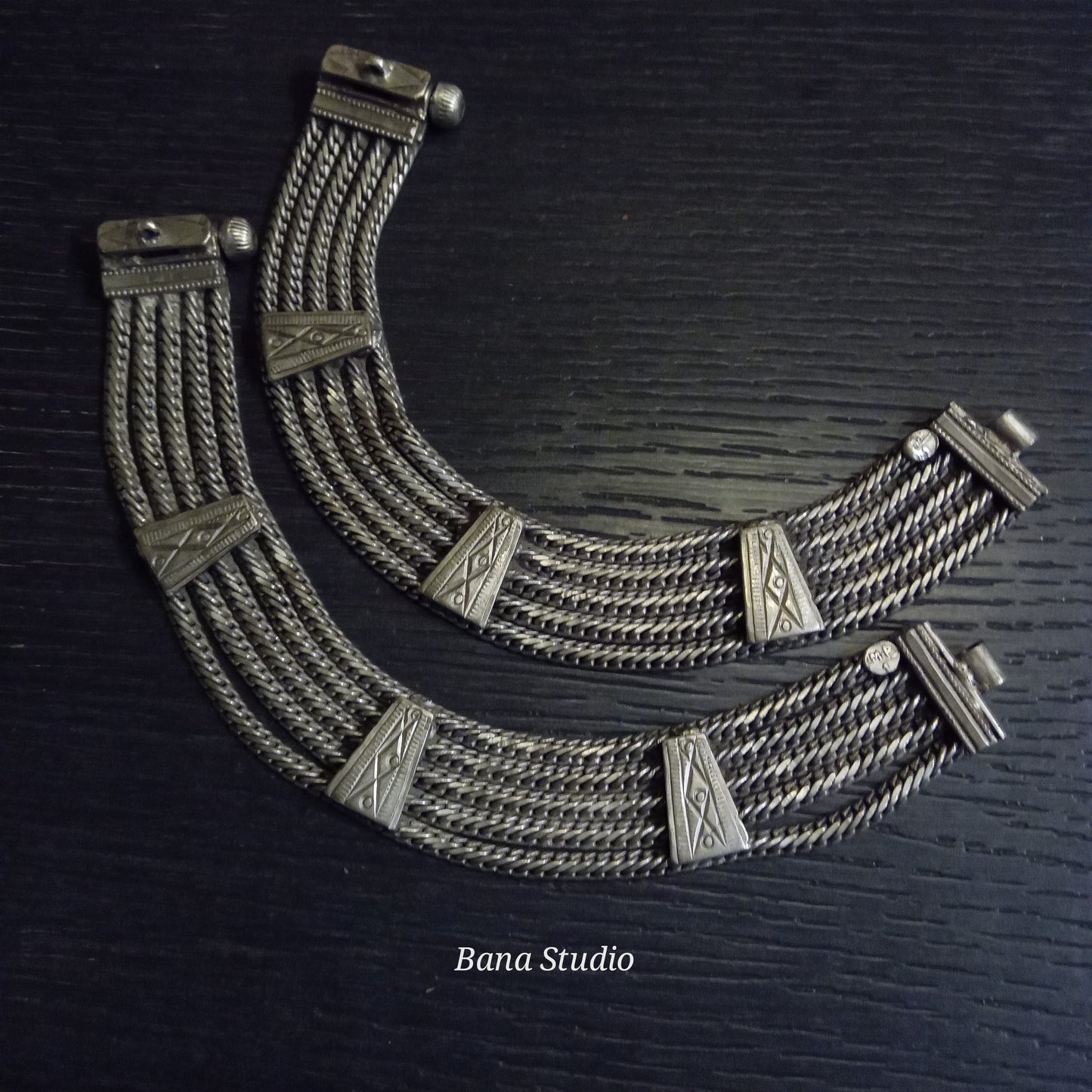 Malwa Payezeb Anklets