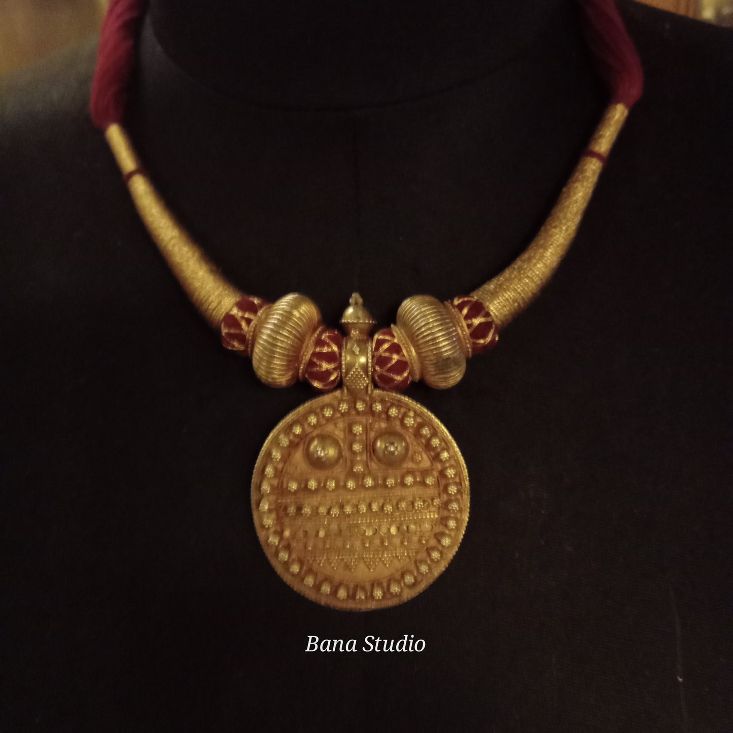 Mata Pendant