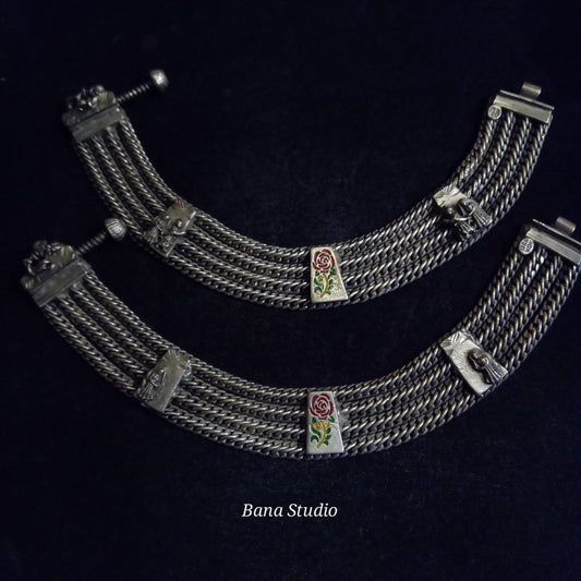 Anklet Banna Banni