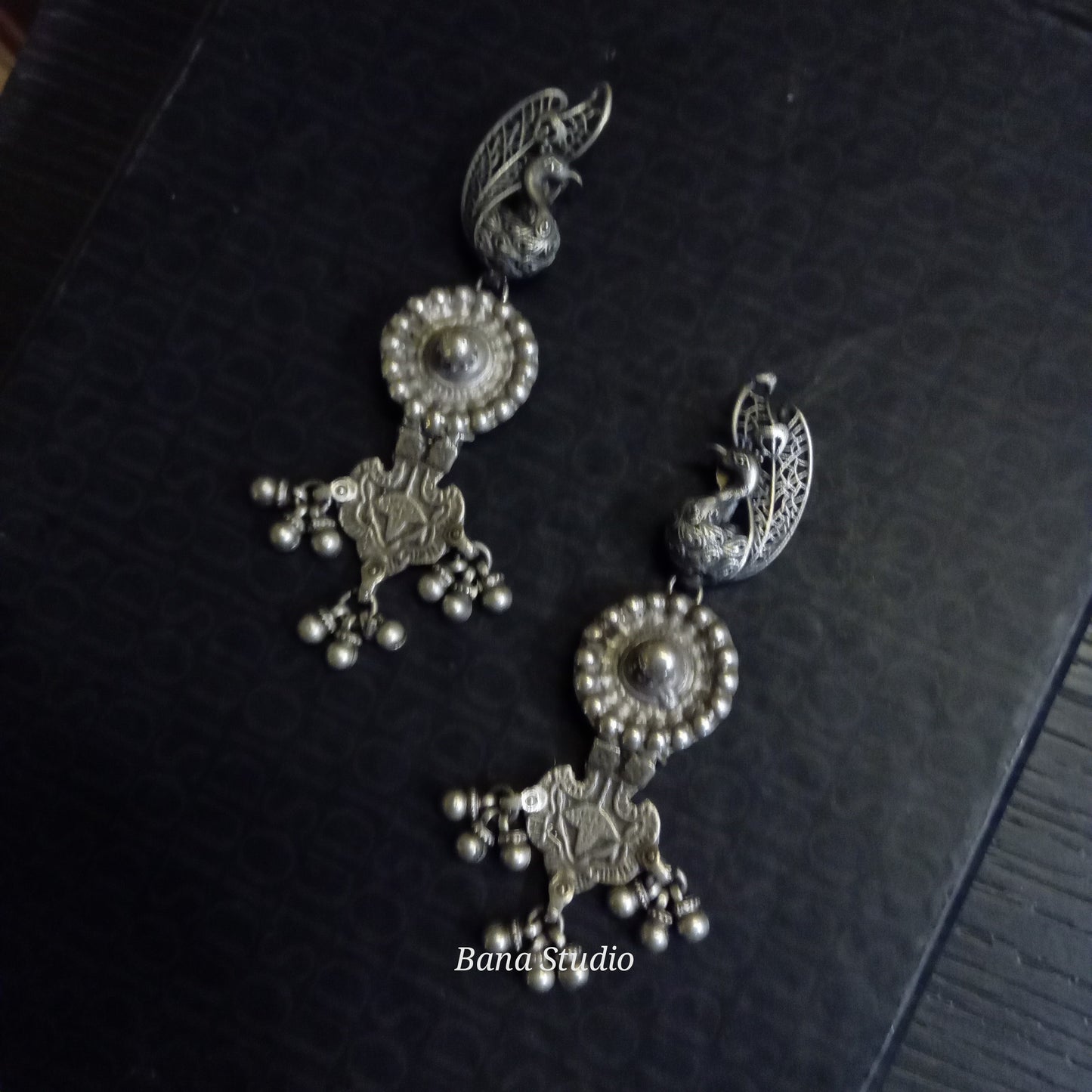 Mor Earrings