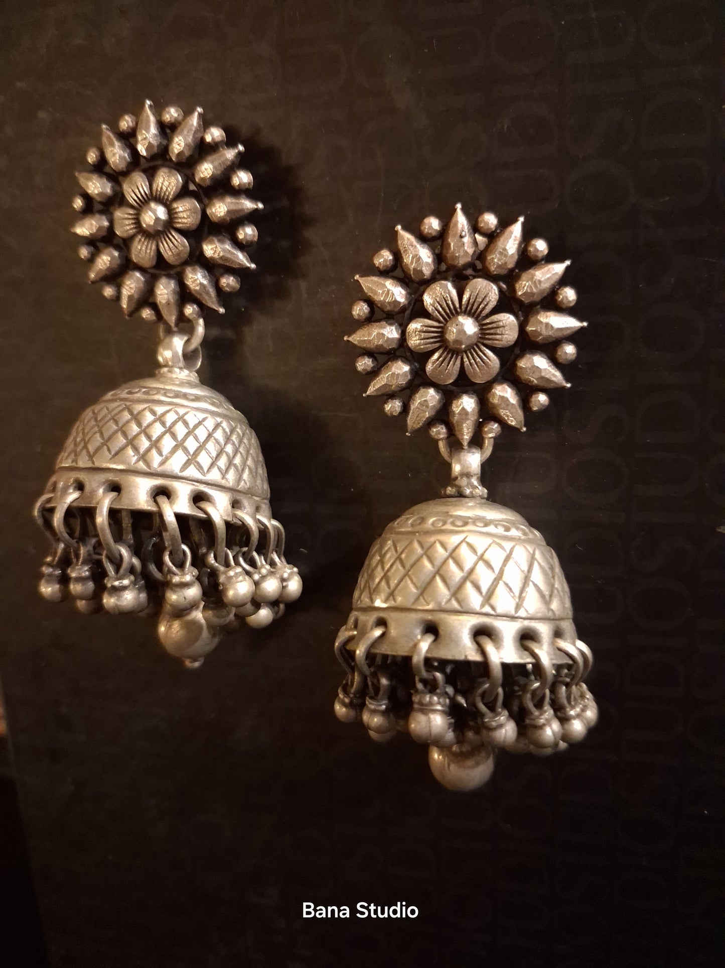 Jhumka