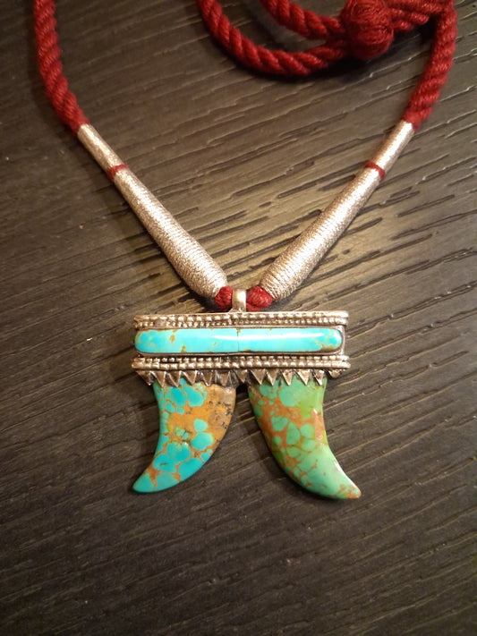 Claw Pendant