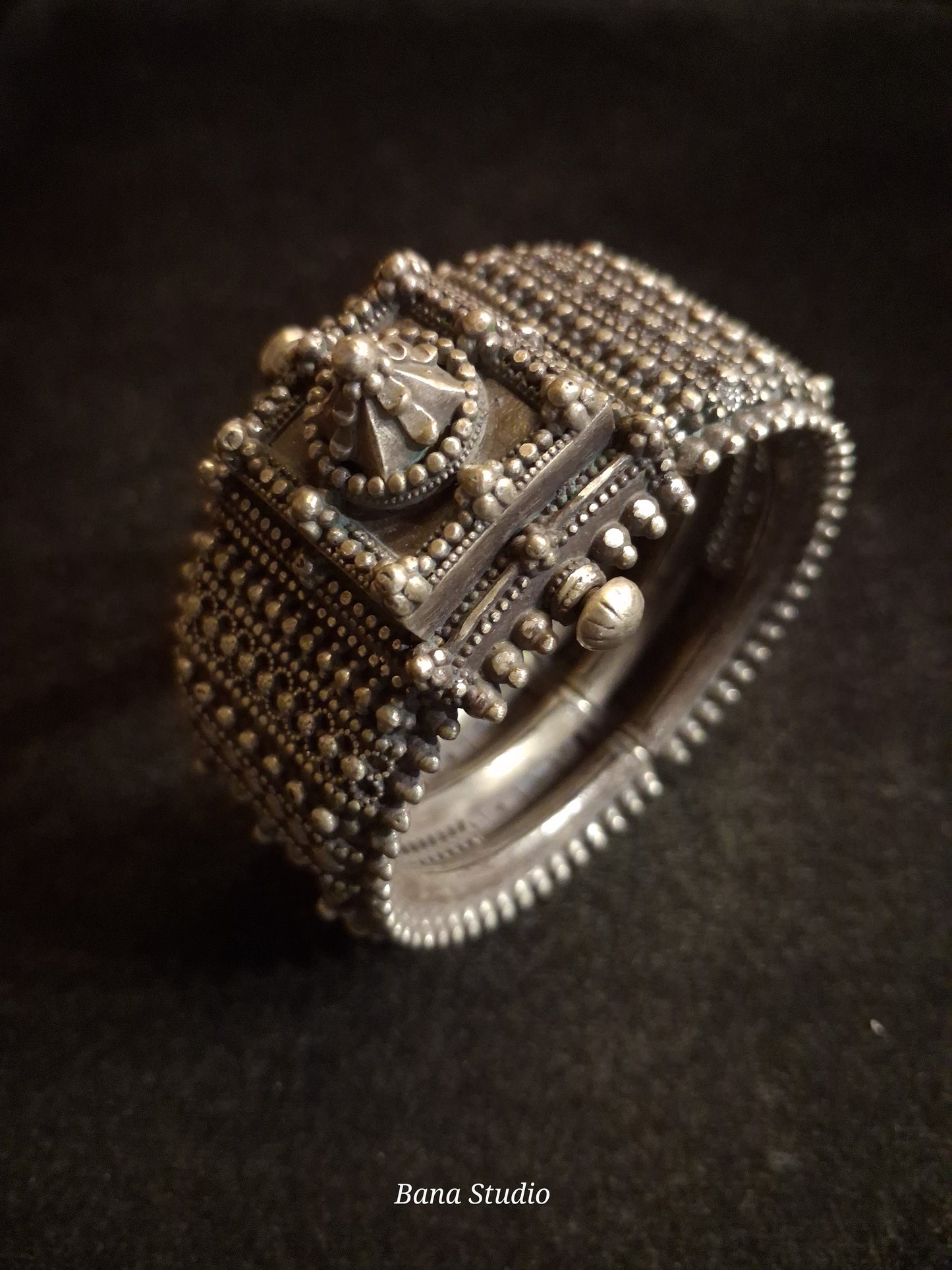 Shikhar Bracelet