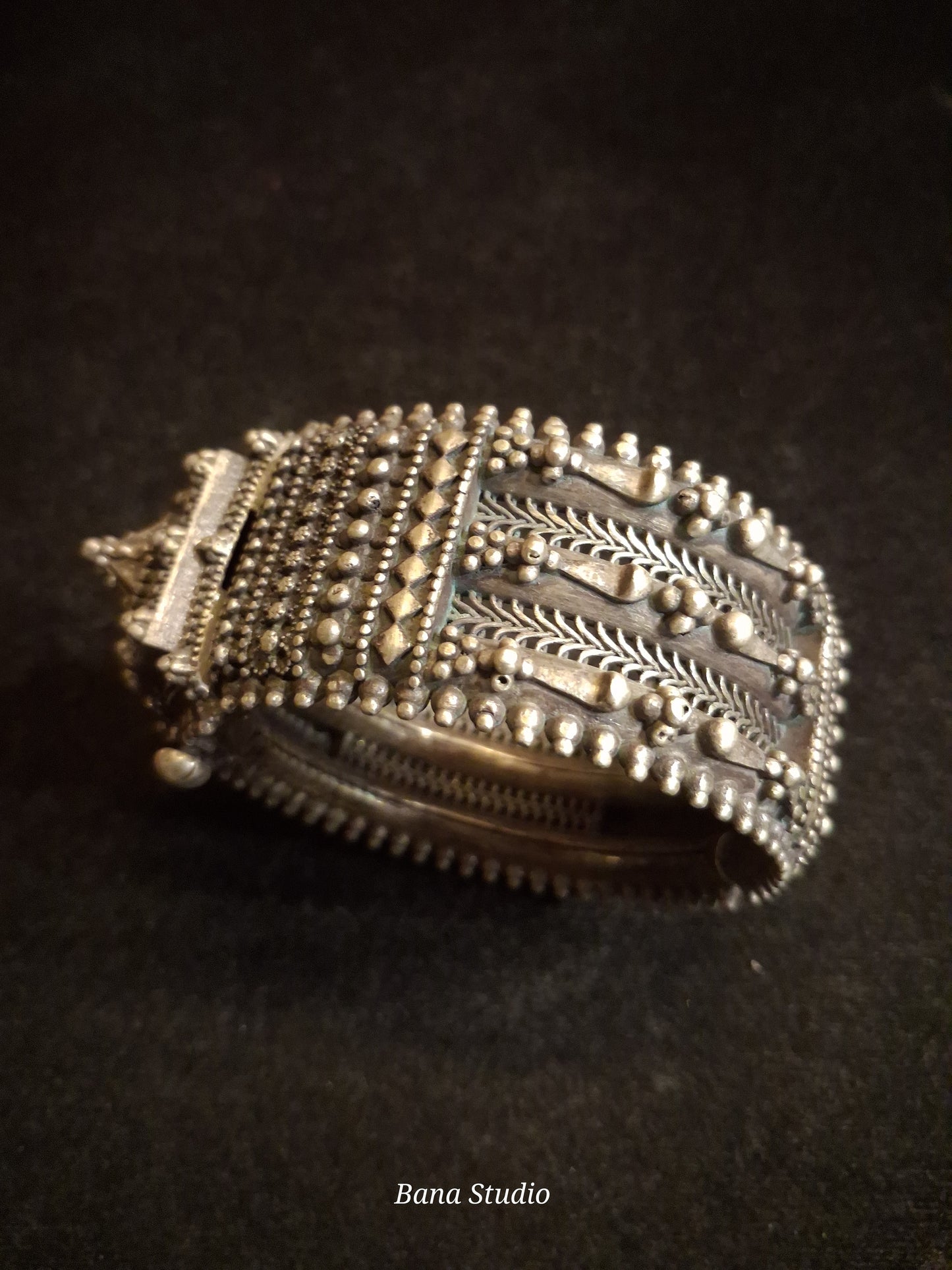 Shikhar Bracelet