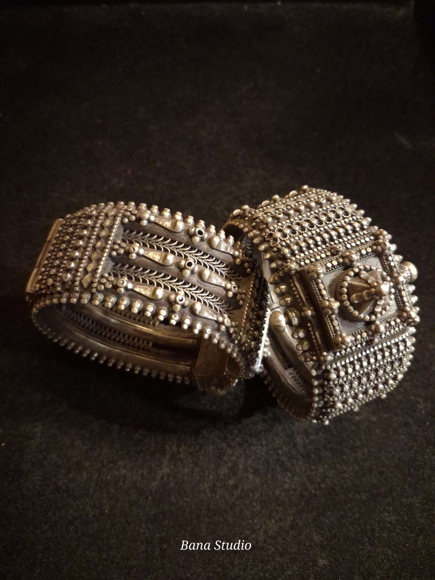 Shikhar Bracelet
