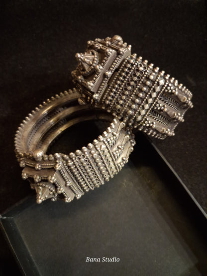 Shikhar Bracelet