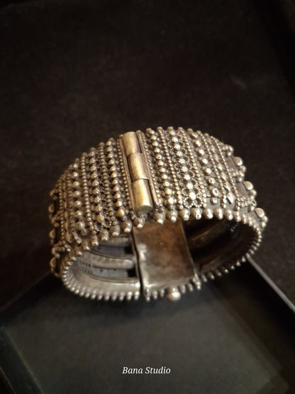 Shikhar Bracelet