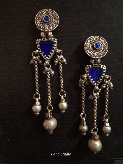 Danglers