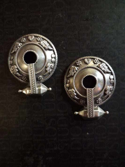 Akota Earrings
