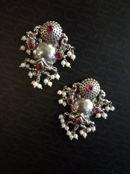 Gili Ole Earrings
