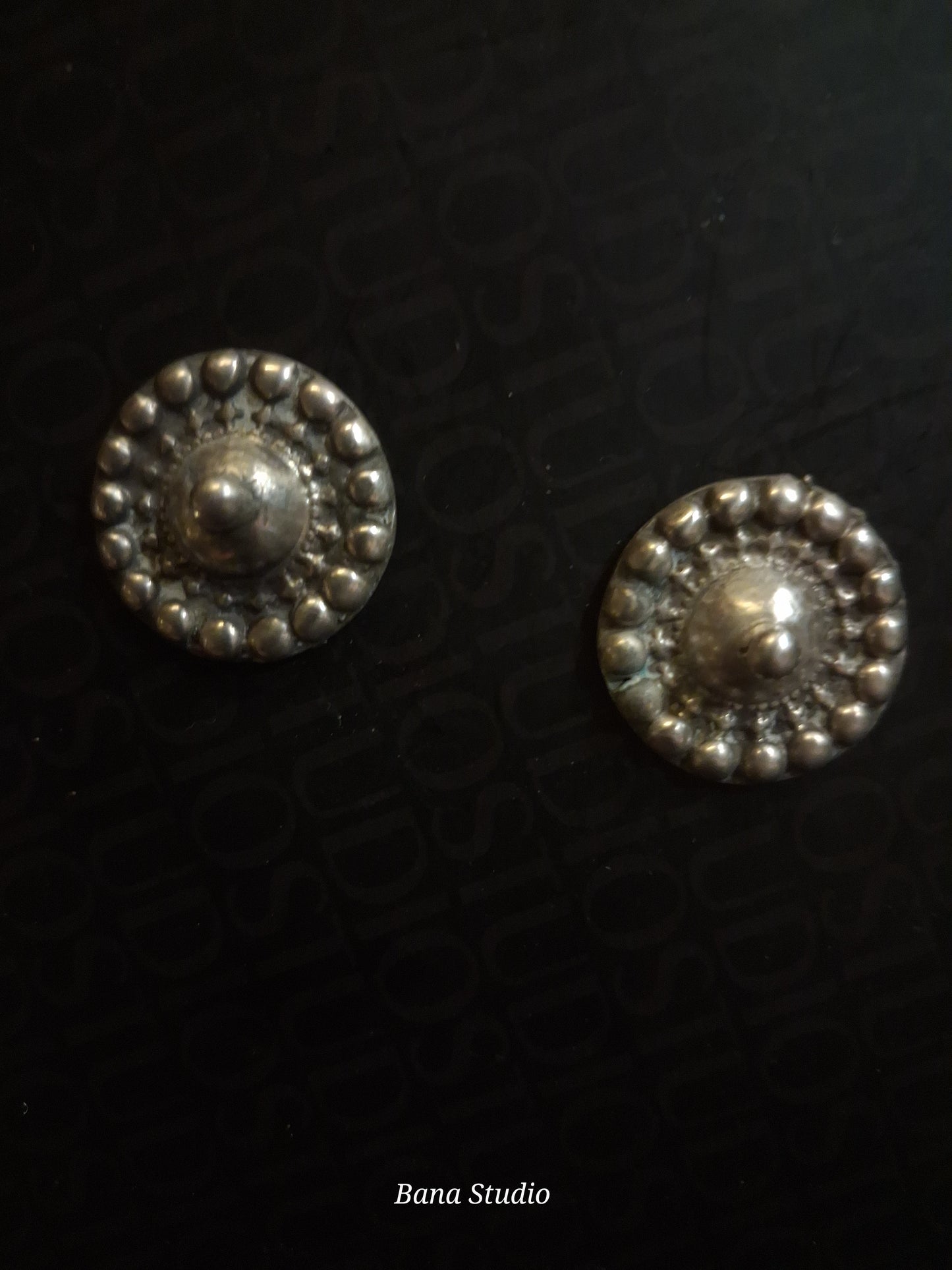 Toti Ear Studs