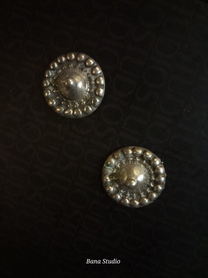 Toti Ear Studs
