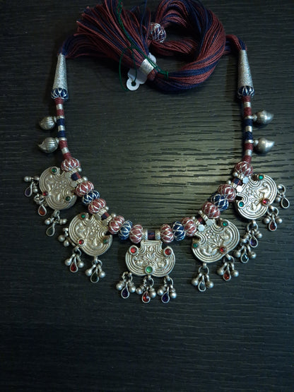 Fakta Necklace