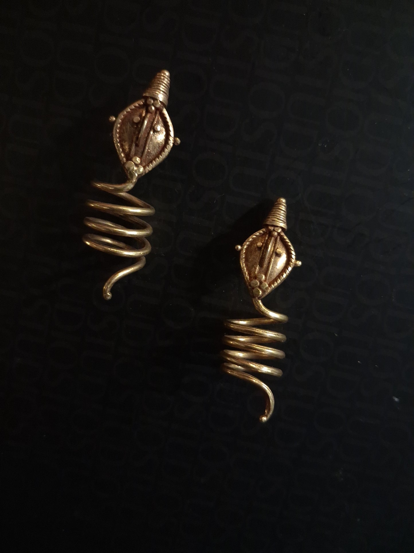 Nag Nagin Earrings