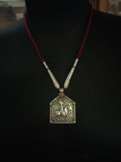 Folk Pendant