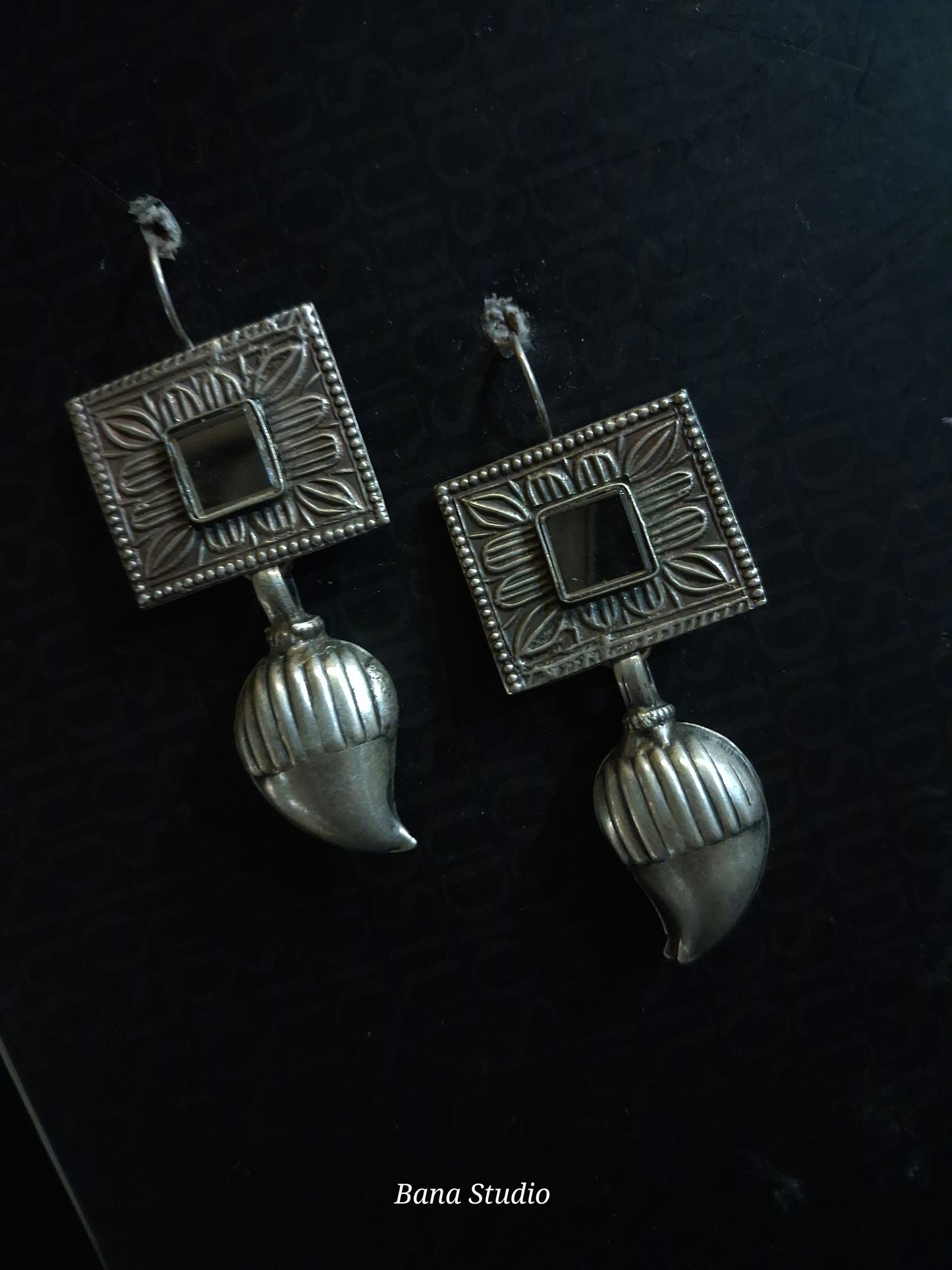 Amia Earrings