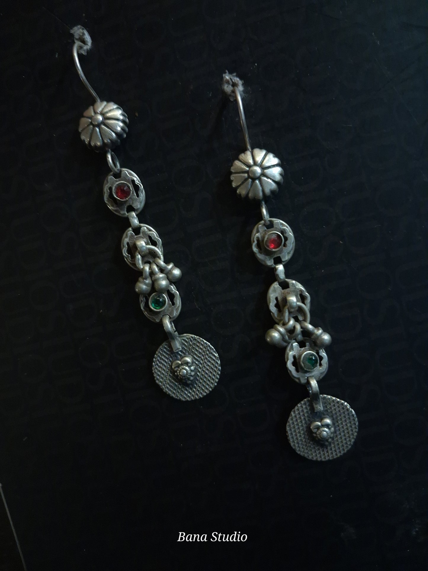 Danglers