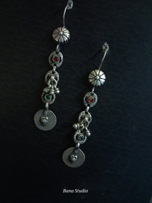 Danglers