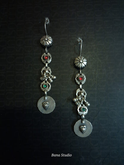 Danglers