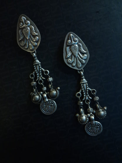 Machli Earrings