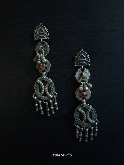 Danglers