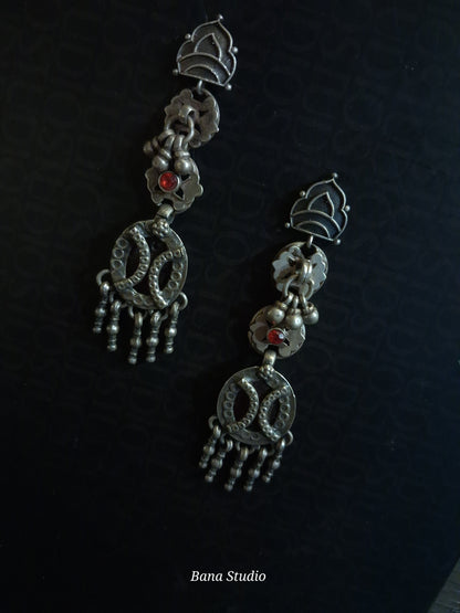 Danglers