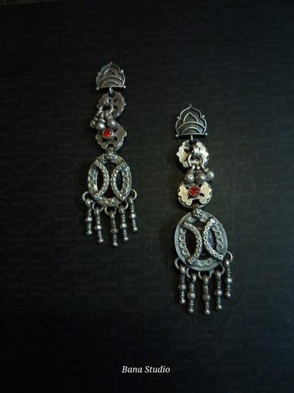 Danglers