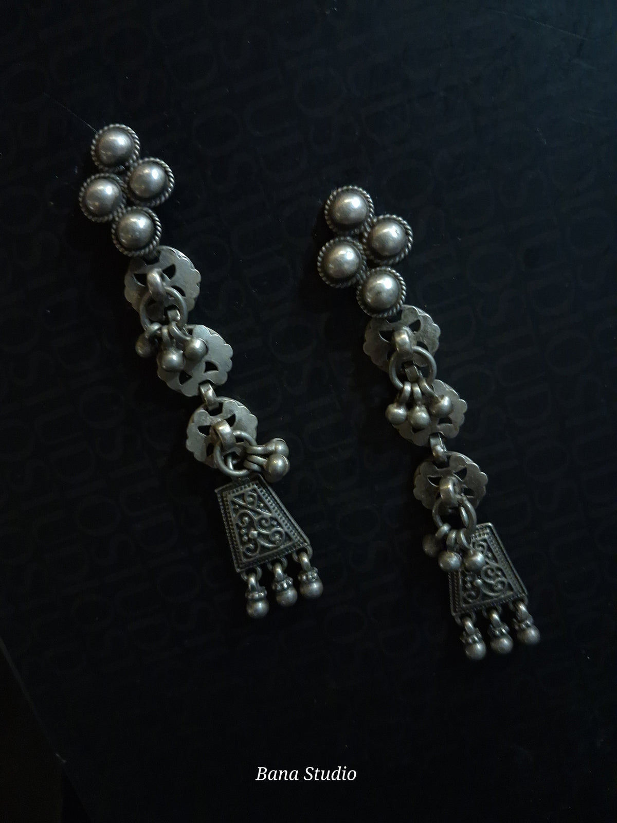 Danglers