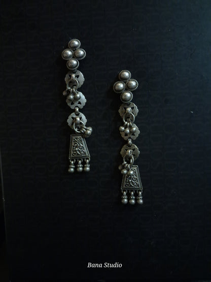 Danglers