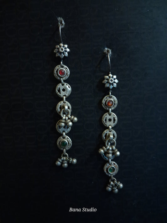 Danglers
