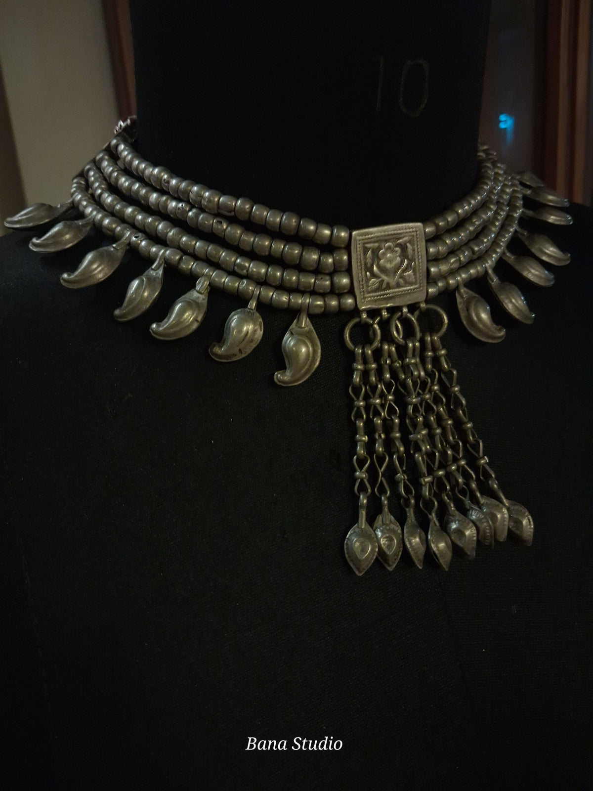 Afghani Choker