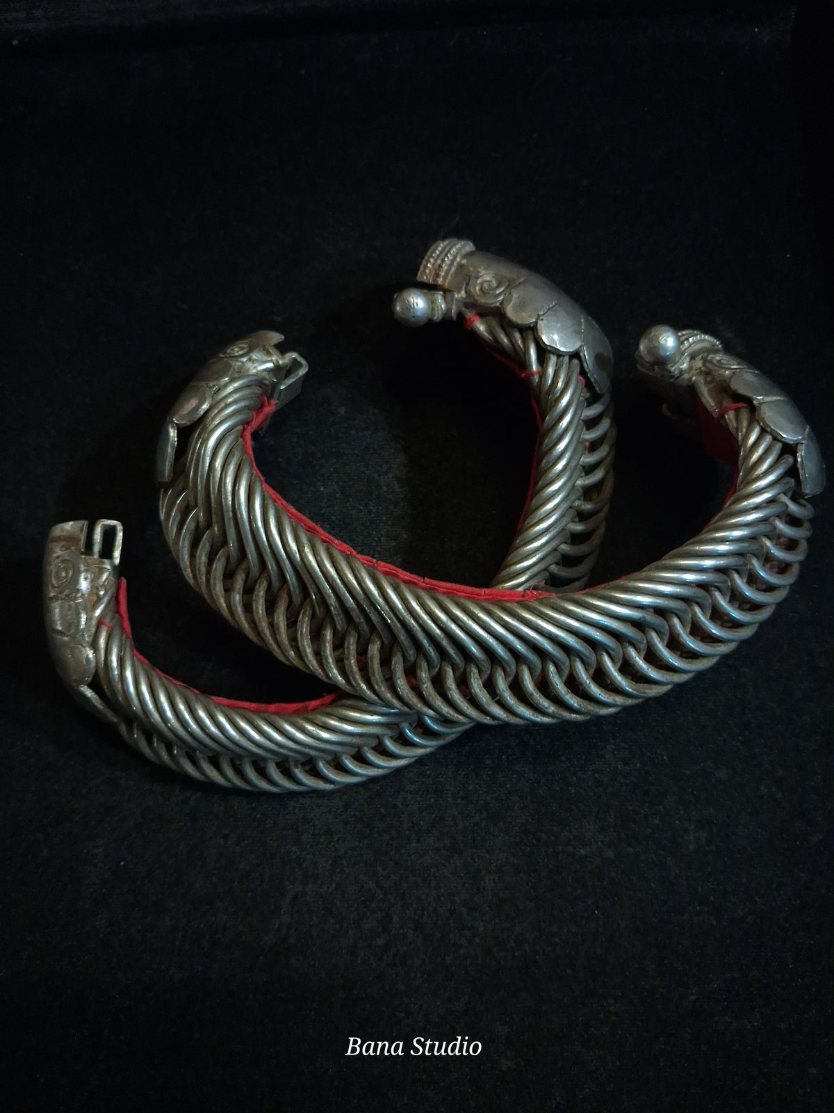 Sankhla Anklets