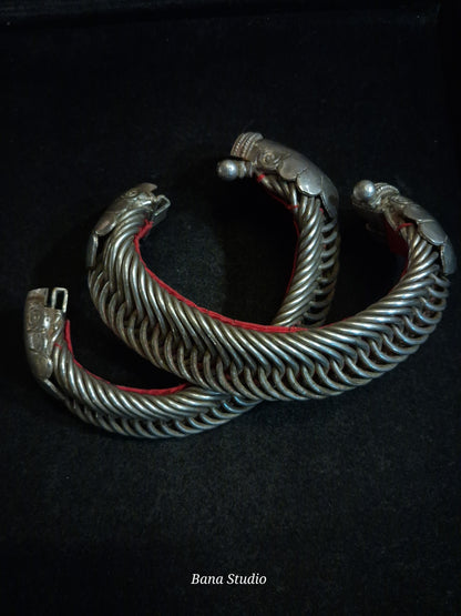 Sankhla Anklets