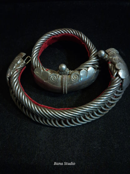 Sankhla Anklets
